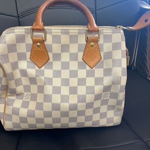 Speedy 25 - includes original receipt.   Well loved condition